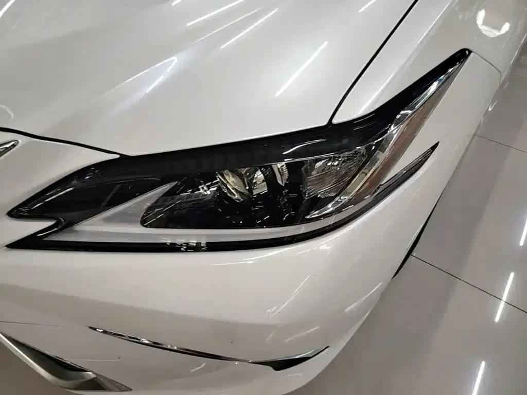 Lexus ES 2020 200 Excellence Edition — миниатюра 24
