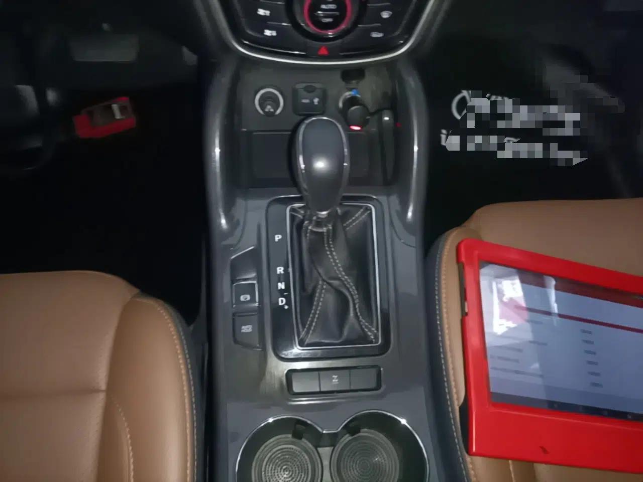 CHANGAN CS75 2017 Shangkui Edition 1.8T Automatic All-Wheel-Drive Elite Model — миниатюра 16