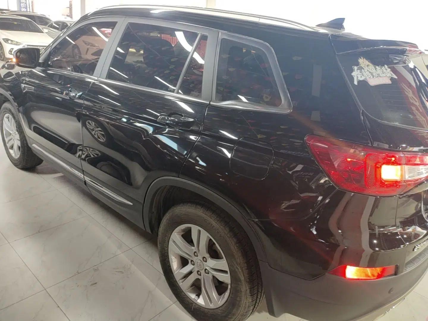 CHANGAN CS75 2017 Shangkui Edition 1.5T Automatic Fengxiang Model — миниатюра 4