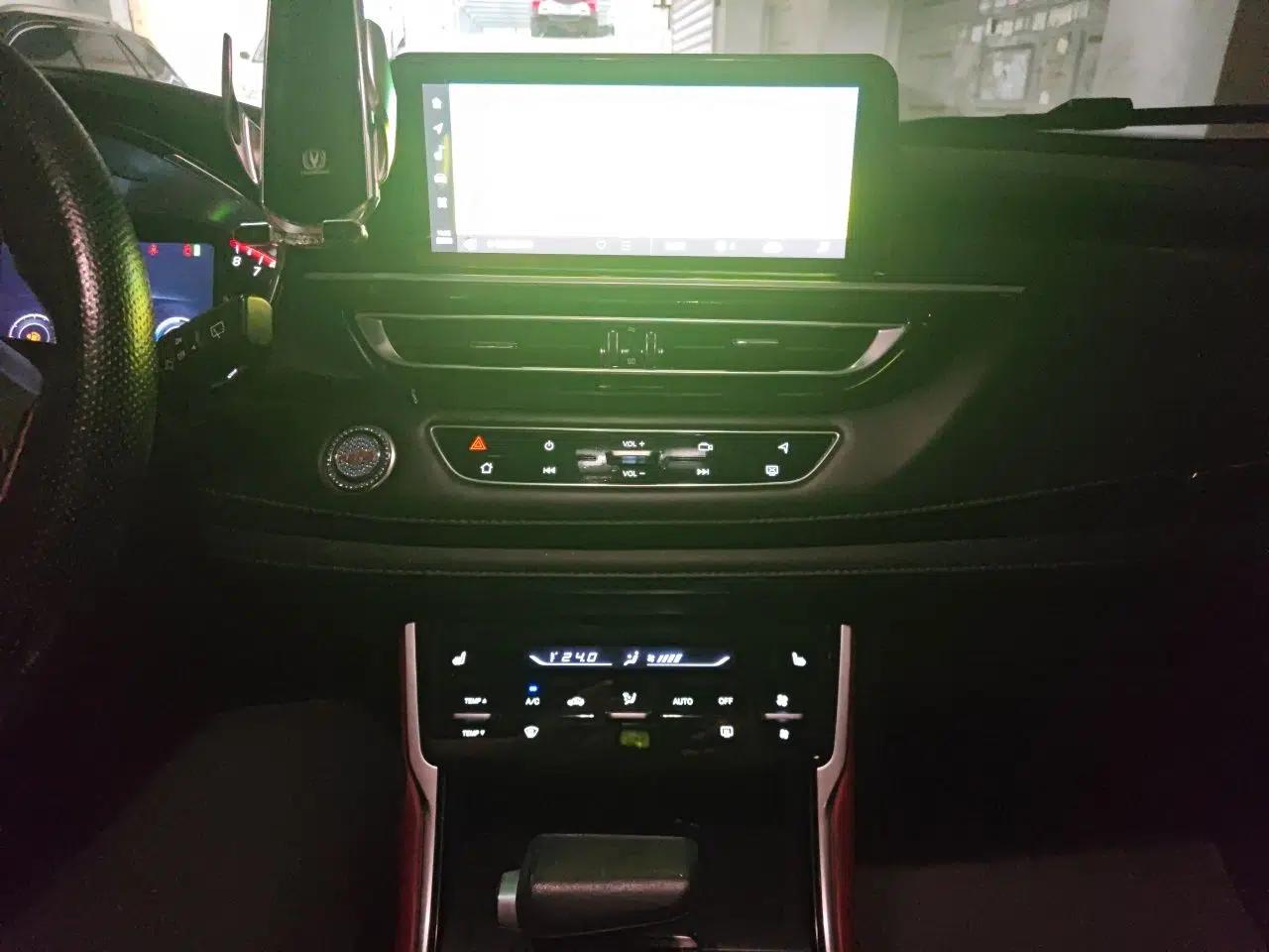 CHANGAN CS75 2022 Blue Whale Edition 1.5T DCT Prestige Model — миниатюра 13