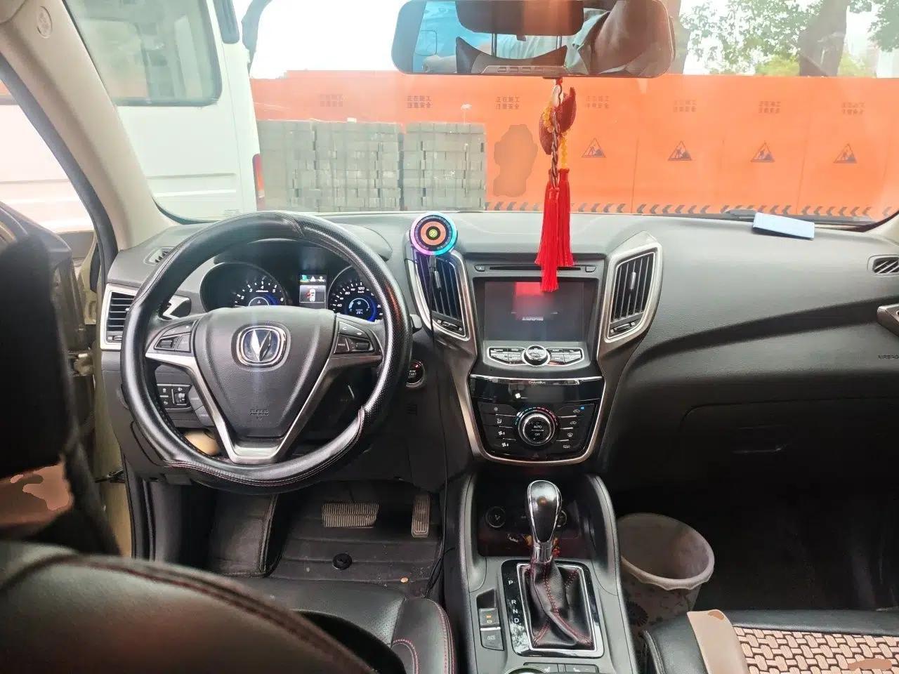 CHANGAN CS75 2014 1.8T Automatic Prestige Model China V Standard — миниатюра 9