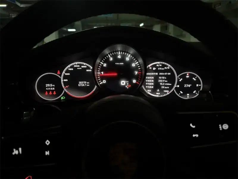 Panamera 2022 Panamera 4 Sport Turismo 2.9T — миниатюра 7