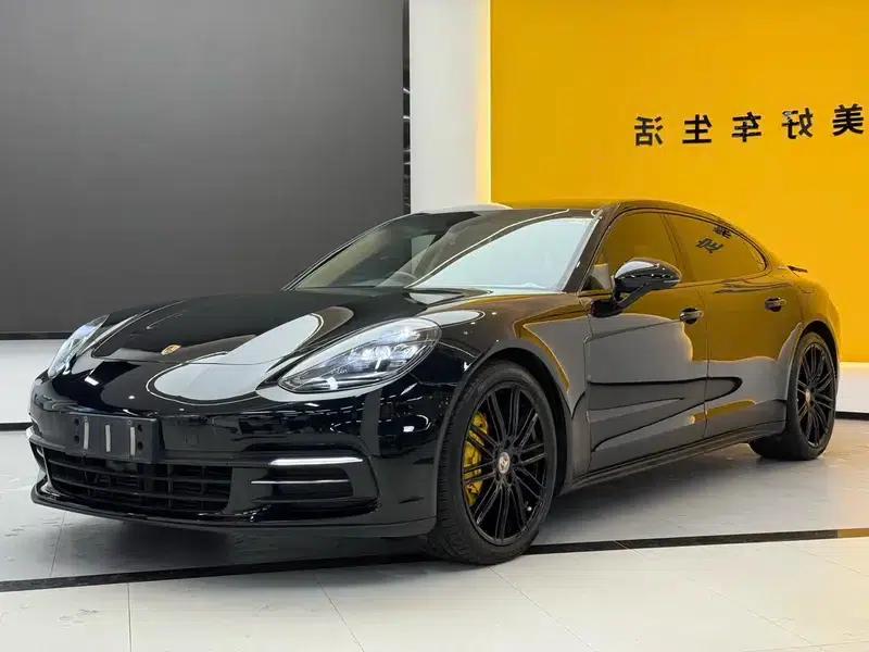 2017 Panamera 4 Executive Long Wheelbase 3.0T — миниатюра 1