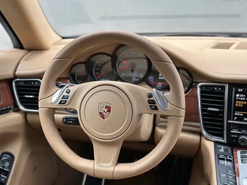 2014 Panamera S Executive 3.0T — миниатюра 18