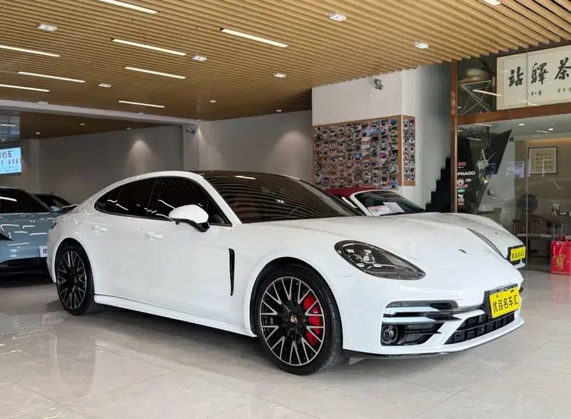 2017 Panamera 3.0T — миниатюра 3