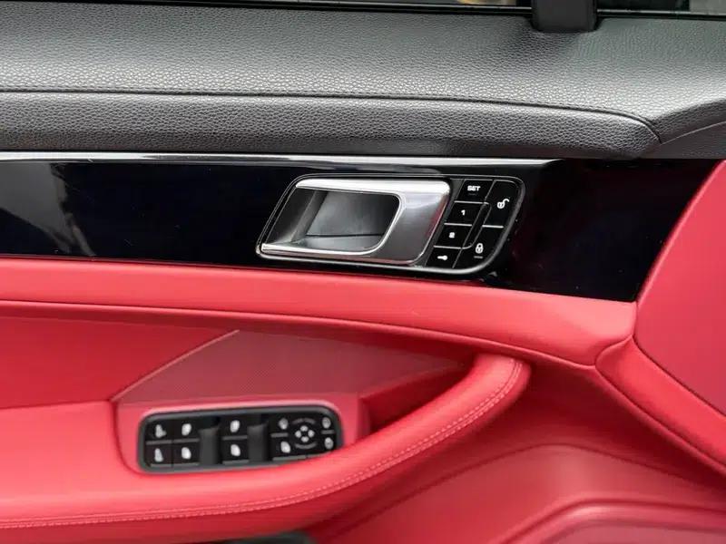 2017 Panamera 3.0T — миниатюра 25