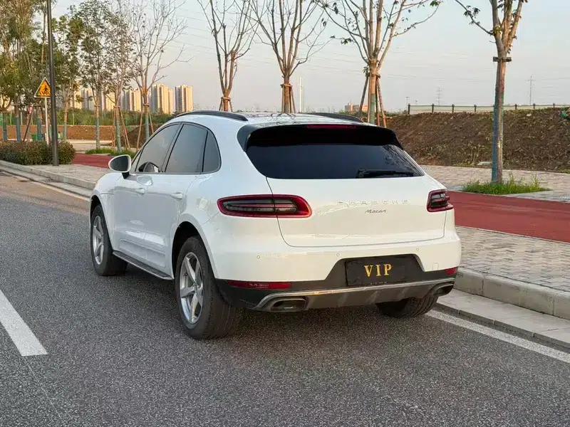 2017 Macan 2.0T — миниатюра 4