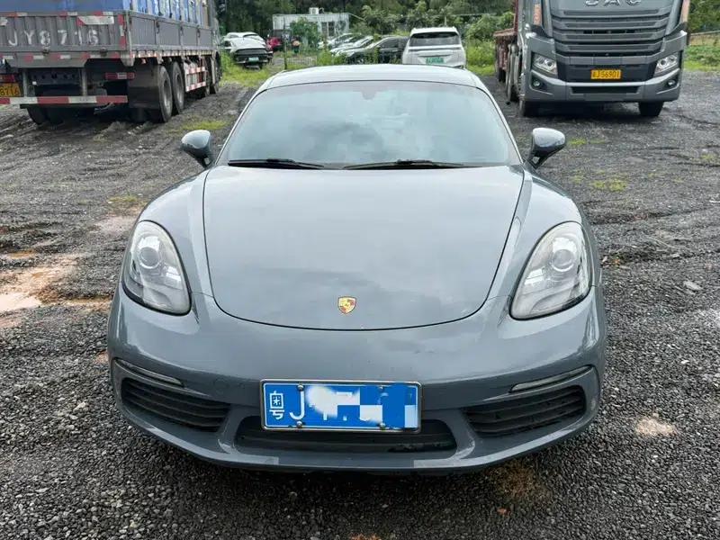 Porsche 718 Cayman 2018 2.0T — миниатюра 2