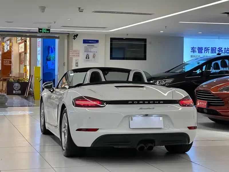 2018 Porsche 718 Boxster 2.0T — миниатюра 3