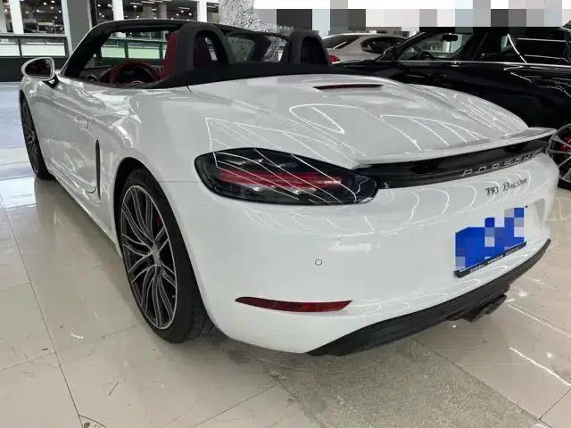 2020 Porsche 718 Boxster 2.0T — миниатюра 4