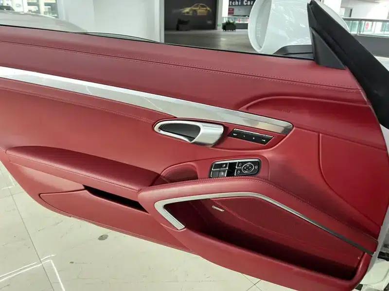 2020 Porsche 718 Boxster 2.0T — миниатюра 8