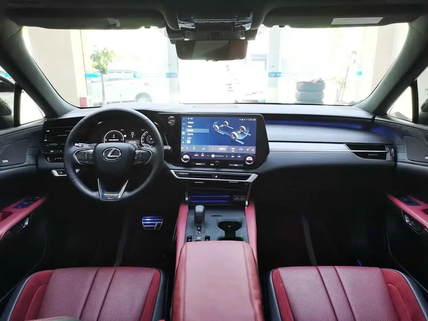 Lexus RX 500h AWD F Sport Performance — миниатюра 11