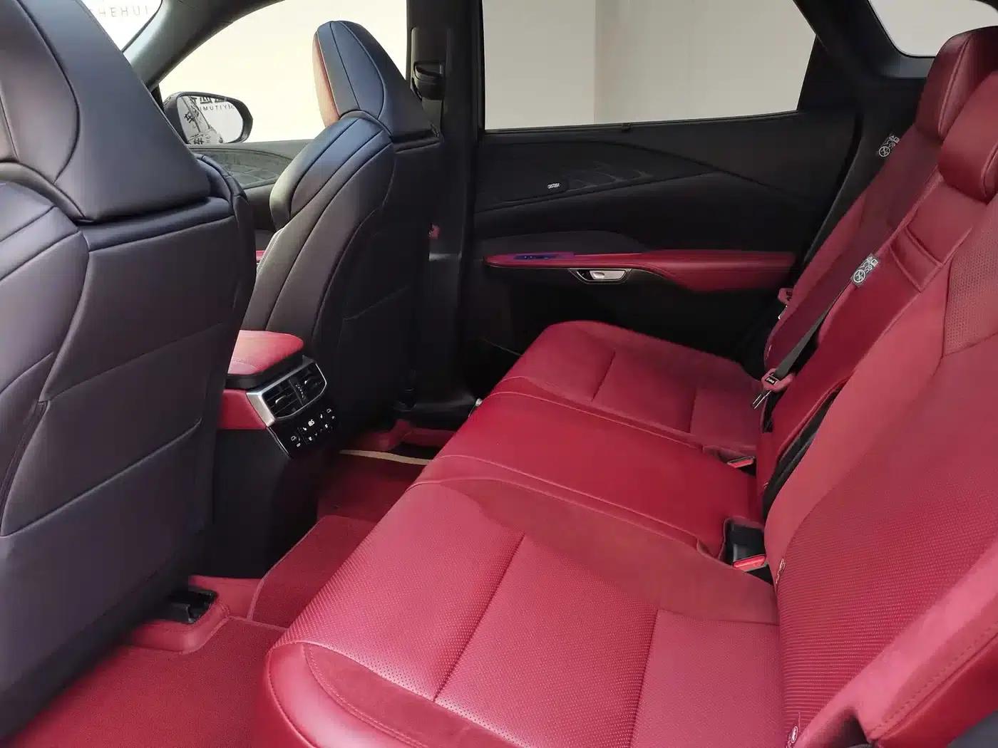 Lexus RX 500h AWD F Sport Performance — миниатюра 8