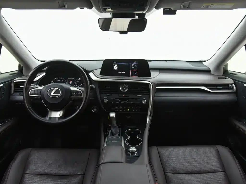 Lexus RX 2020 Facelift 300 2WD Comfort Edition — миниатюра 9