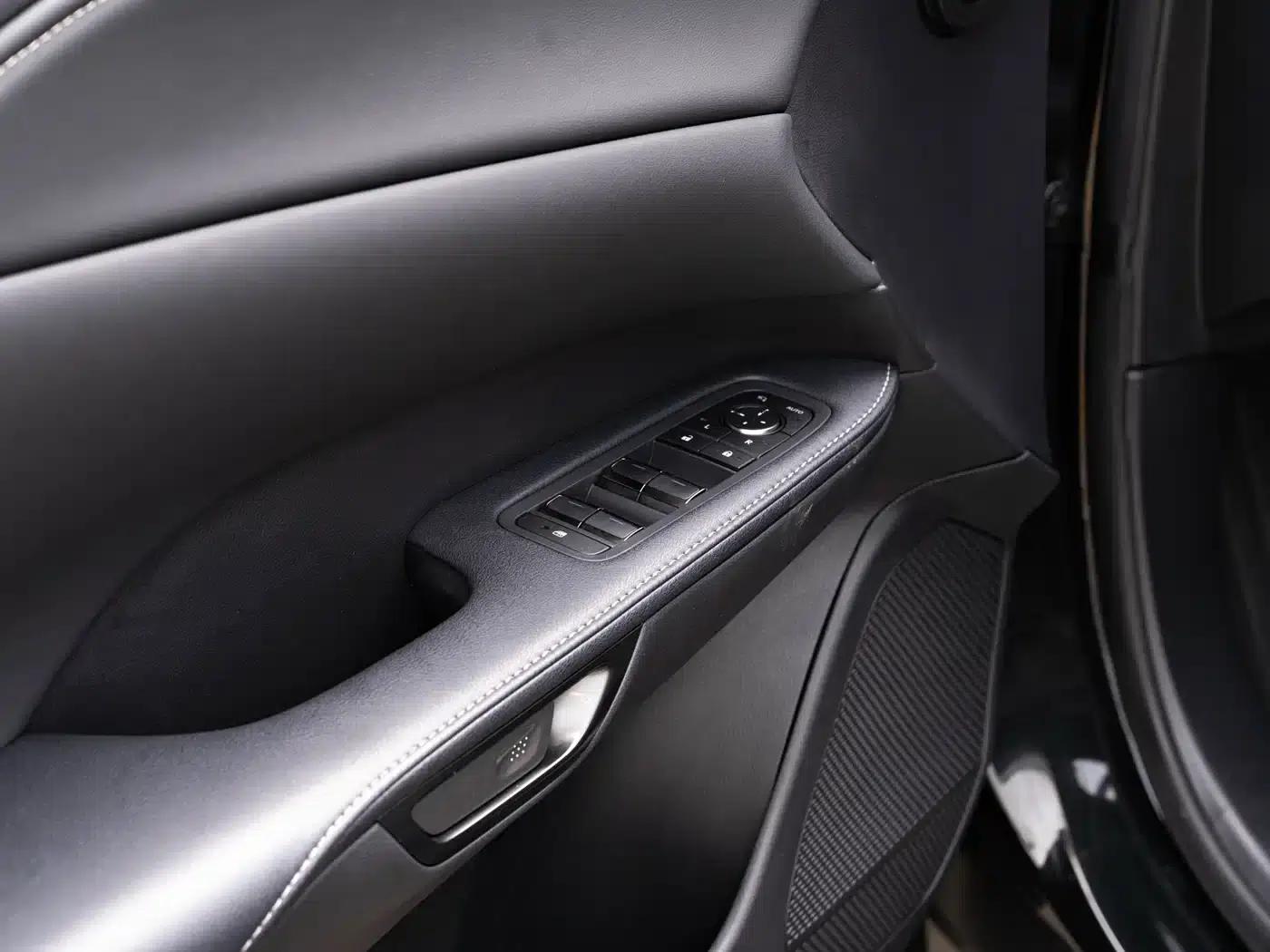Lexus RX 2025 300 AWD Luxury Edition — миниатюра 17