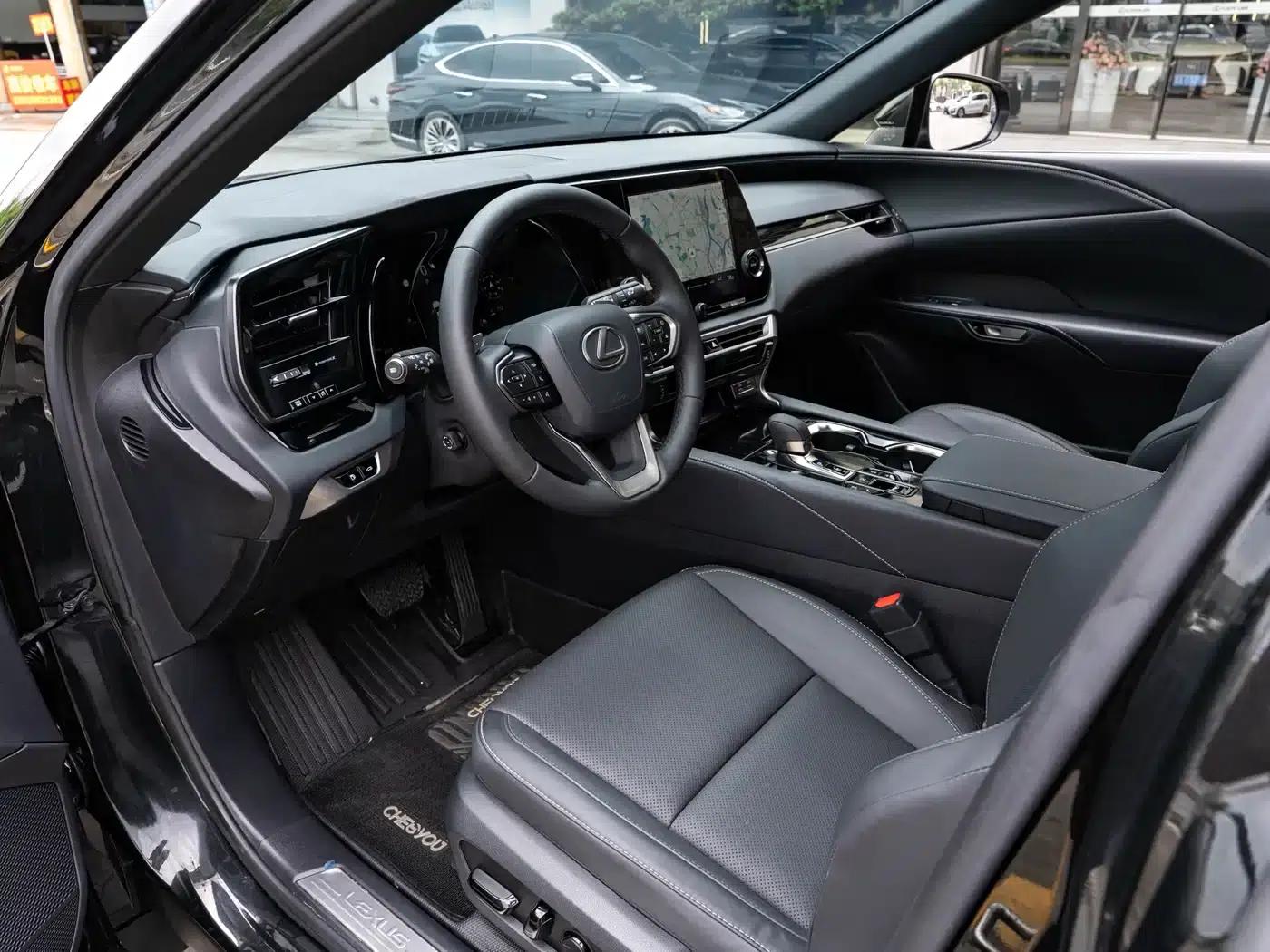 Lexus RX 2025 300 AWD Luxury Edition — миниатюра 9