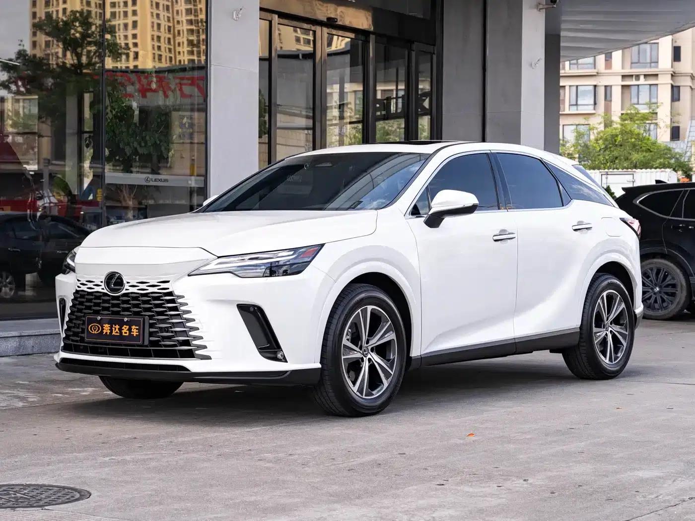 Lexus RX 2026 300 AWD Luxury Edition — миниатюра 1