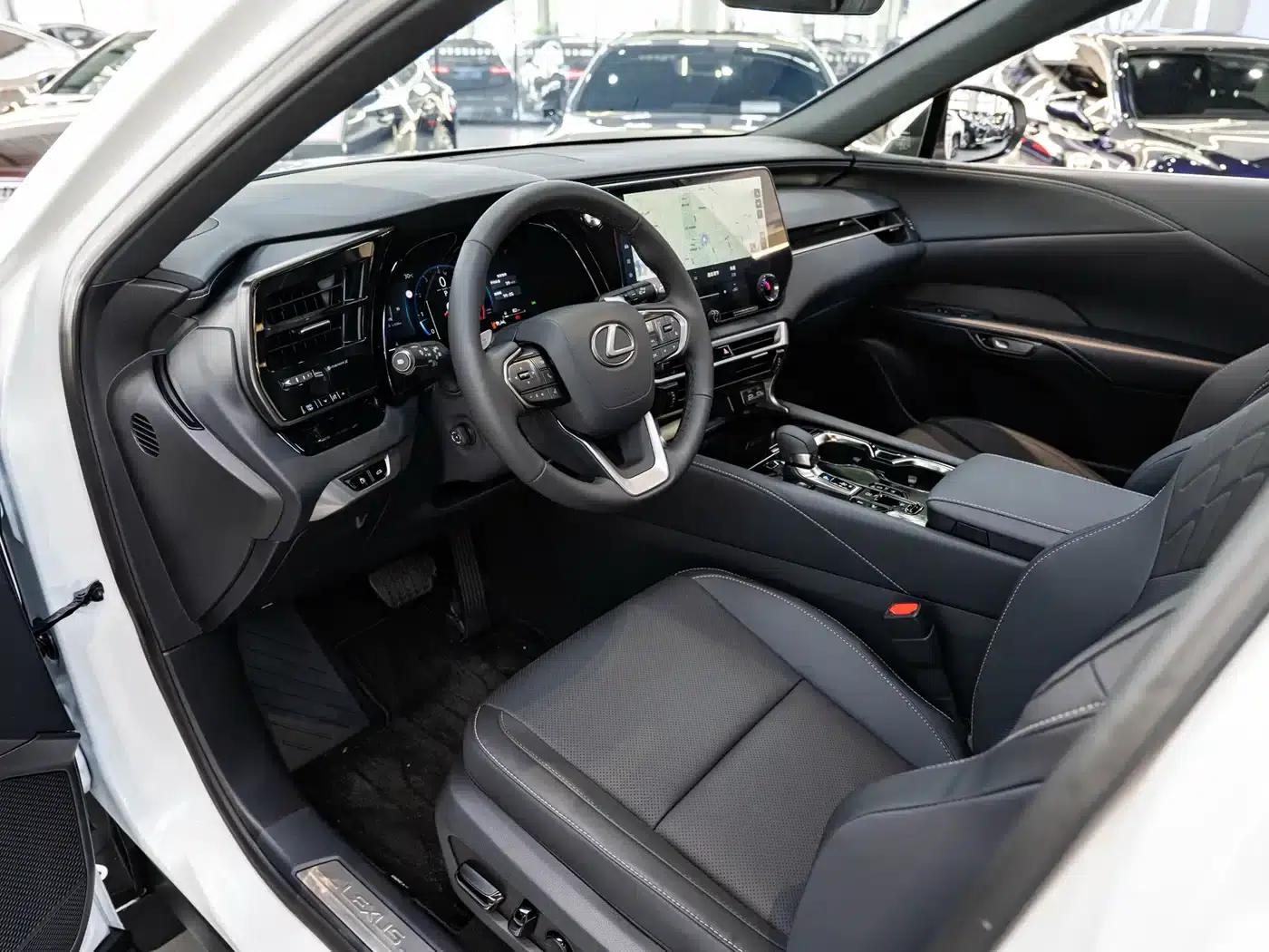 Lexus RX 2026 300 AWD Luxury Edition — миниатюра 9