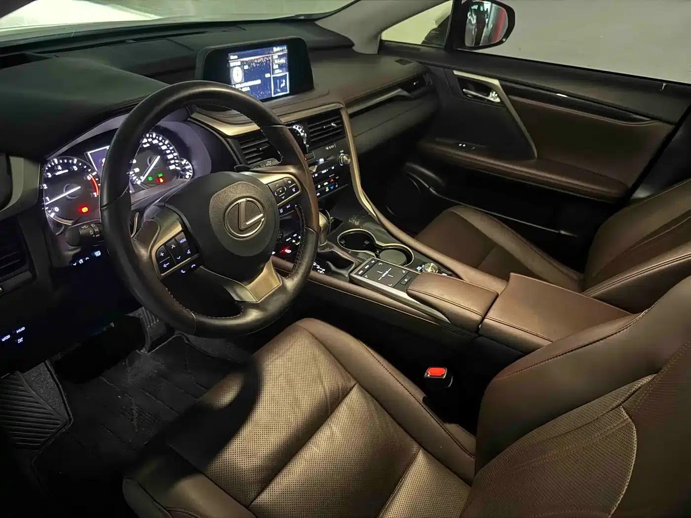 Lexus RX 2020 Facelift 300 AWD Elegant Edition — миниатюра 2