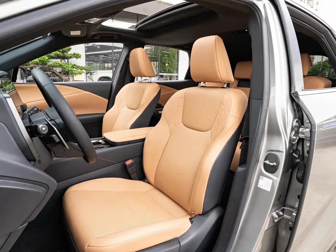 Lexus RX 2025 300 AWD Luxury Edition — миниатюра 11