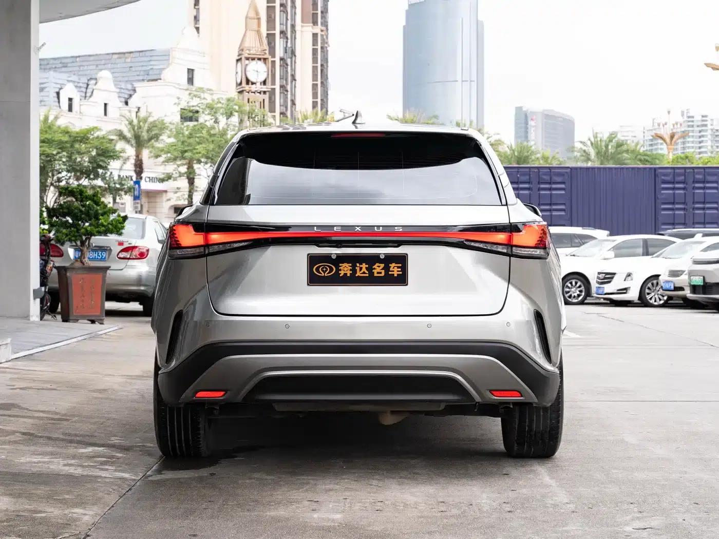 Lexus RX 2025 300 AWD Luxury Edition — миниатюра 5