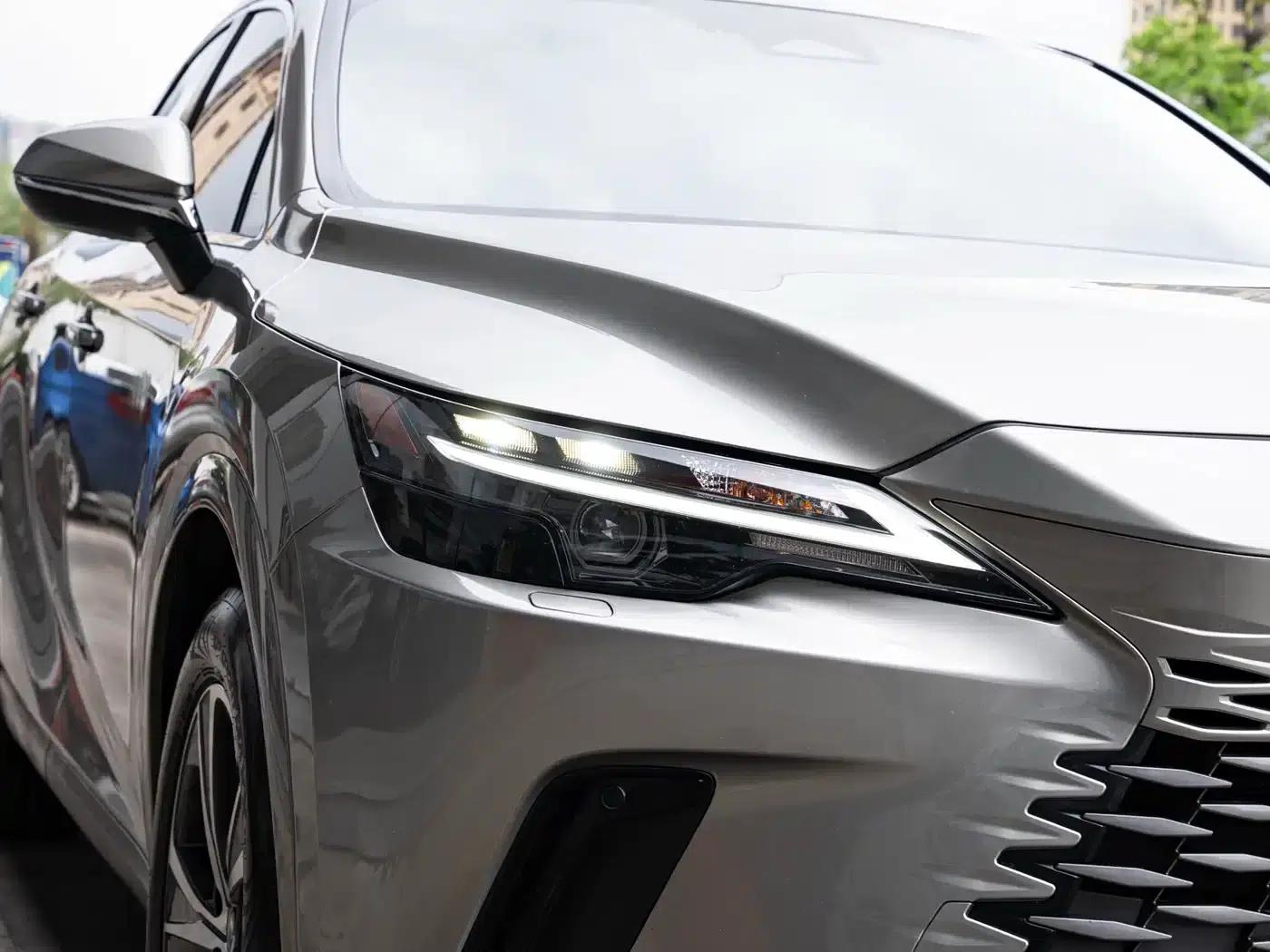 Lexus RX 2025 300 AWD Luxury Edition — миниатюра 6