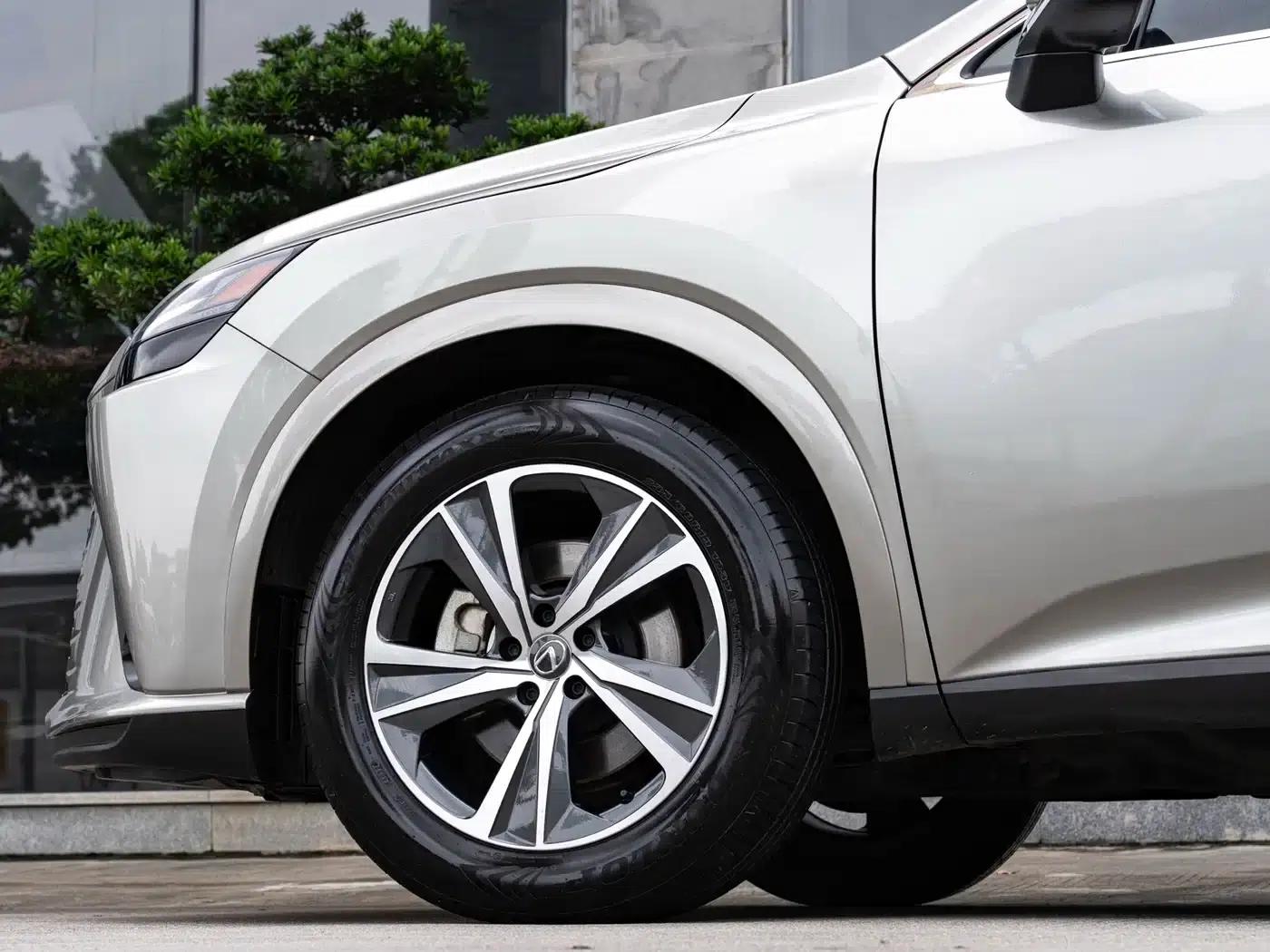 Lexus RX 2025 300 AWD Luxury Edition — миниатюра 8