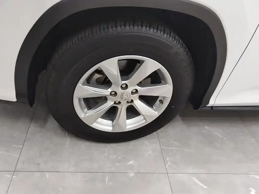 Lexus RX 2016 300 2WD Elite Edition (China V Emission Standard) — миниатюра 23