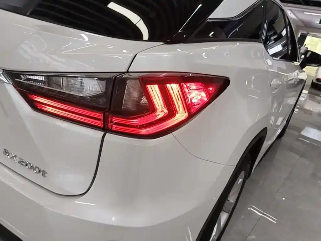Lexus RX 2016 300 2WD Elite Edition (China V Emission Standard) — миниатюра 8