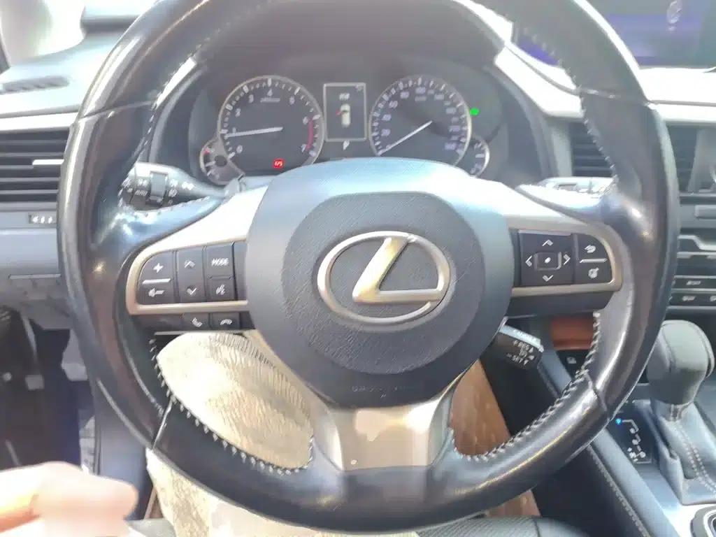Lexus RX 2016 300 2WD Elite Edition (China V Emission Standard) — миниатюра 3
