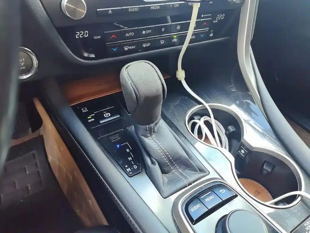 Lexus RX 2016 300 2WD Elite Edition (China V Emission Standard) — миниатюра 7