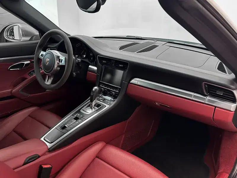 2014 Porsche 911 Targa 4 3.4L — миниатюра 14