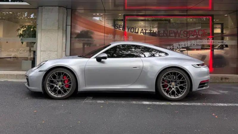 2022 Porsche 911 Carrera 3.0T — миниатюра 3