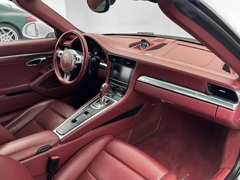 2014 Porsche 911 Targa 4 3.4L — миниатюра 14