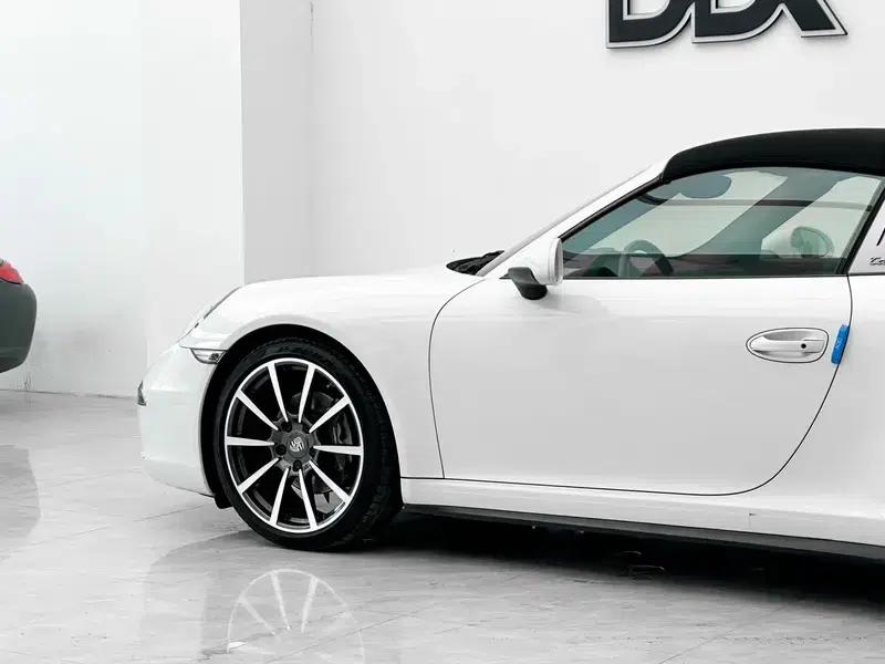 2014 Porsche 911 Targa 4 3.4L — миниатюра 8