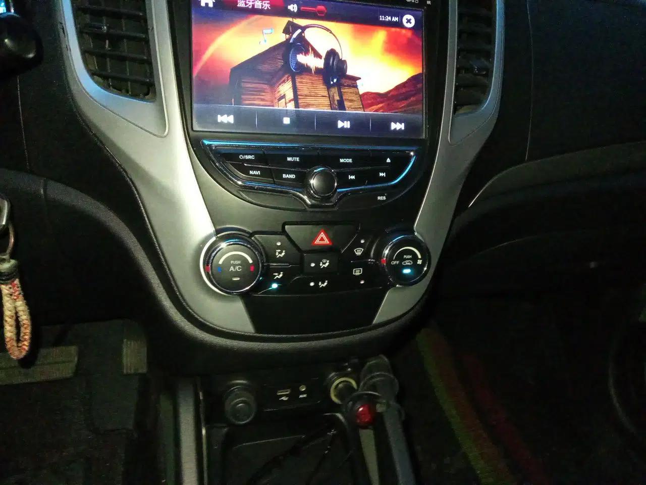 CHANGAN CS35 2014 1.6L Automatic Luxury Model China V Standard — миниатюра 13