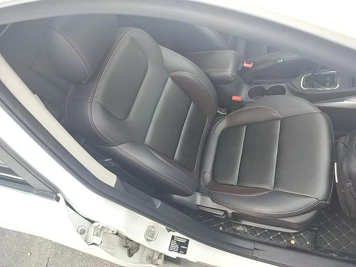 CHANGAN CS35 2016 1.6L Manual Luxury Model China V Standard — миниатюра 19