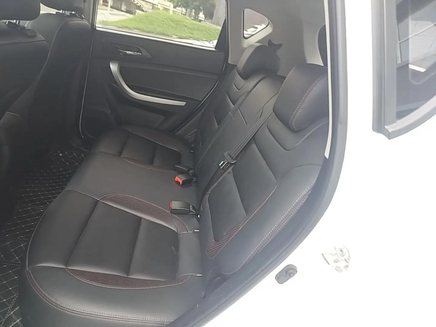 CHANGAN CS35 2016 1.6L Manual Luxury Model China V Standard — миниатюра 20