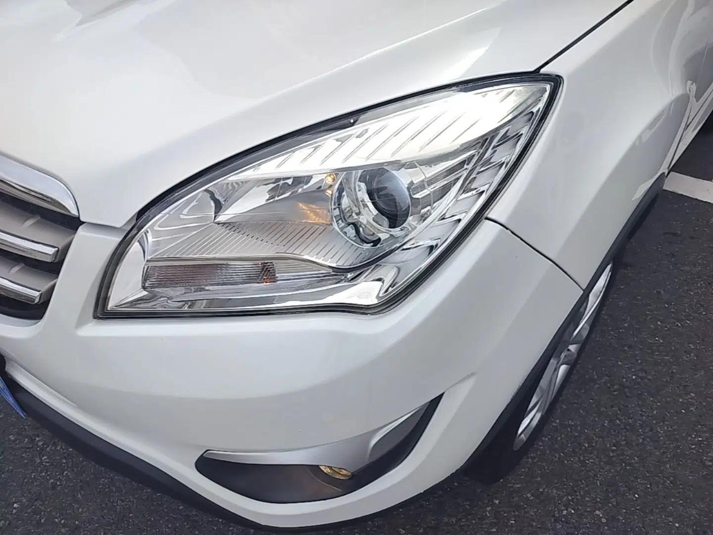 CHANGAN CS35 2016 1.6L Manual Luxury Model China V Standard — миниатюра 8
