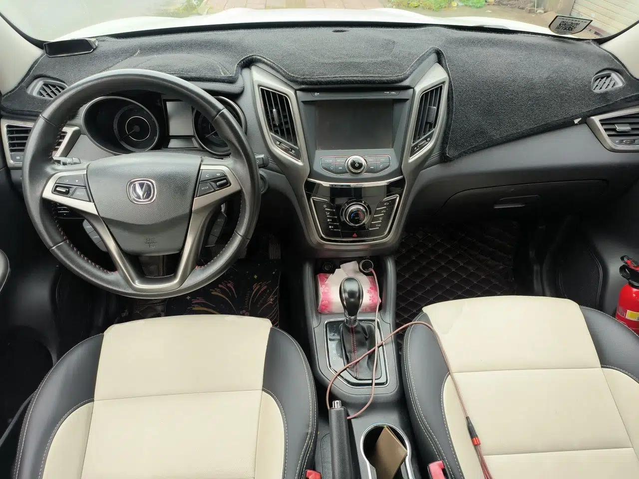 CHANGAN CS35 2017 1.6L Automatic Luxury Model — миниатюра 9
