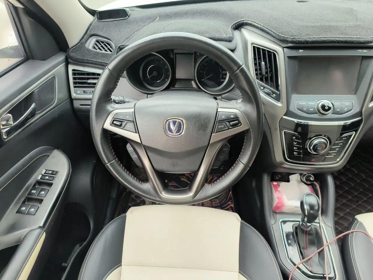CHANGAN CS35 2017 1.6L Automatic Luxury Model — миниатюра 10