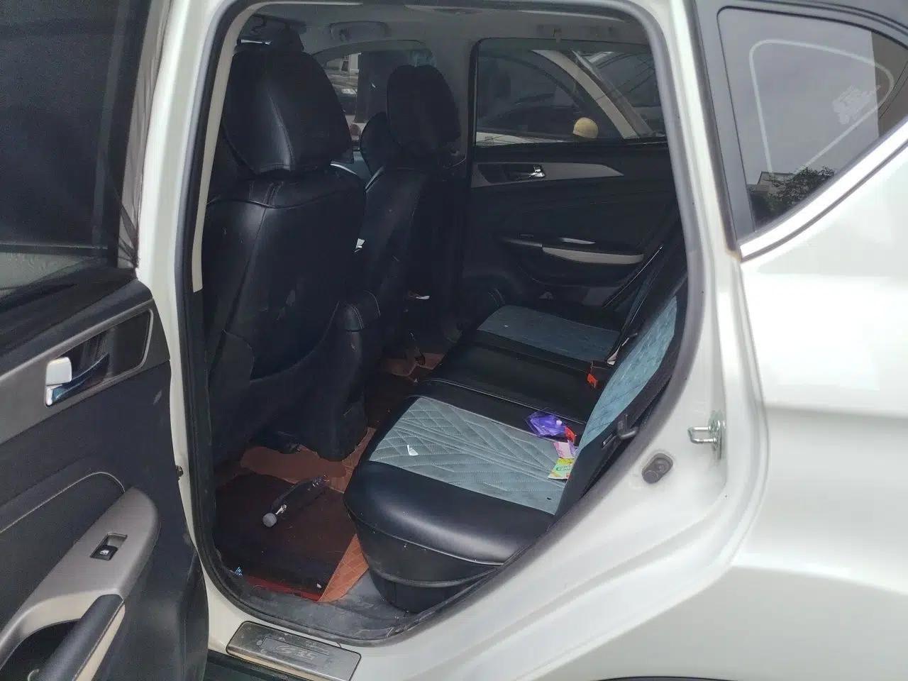 CHANGAN CS35 2017 1.6L Automatic Luxury Model — миниатюра 17