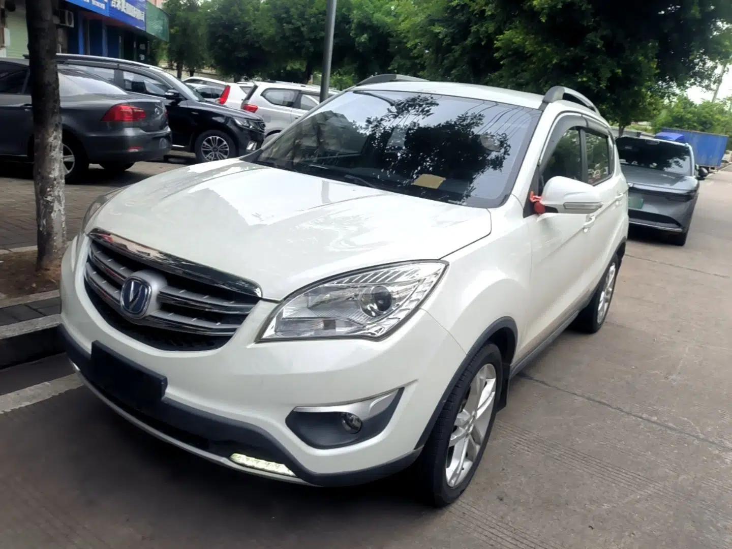 CHANGAN CS35 2016 1.6L Manual Luxury Model China V Standard — миниатюра 1