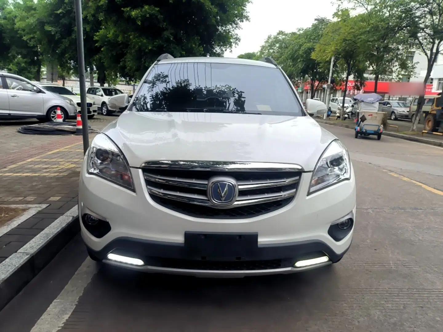 CHANGAN CS35 2016 1.6L Manual Luxury Model China V Standard — миниатюра 2