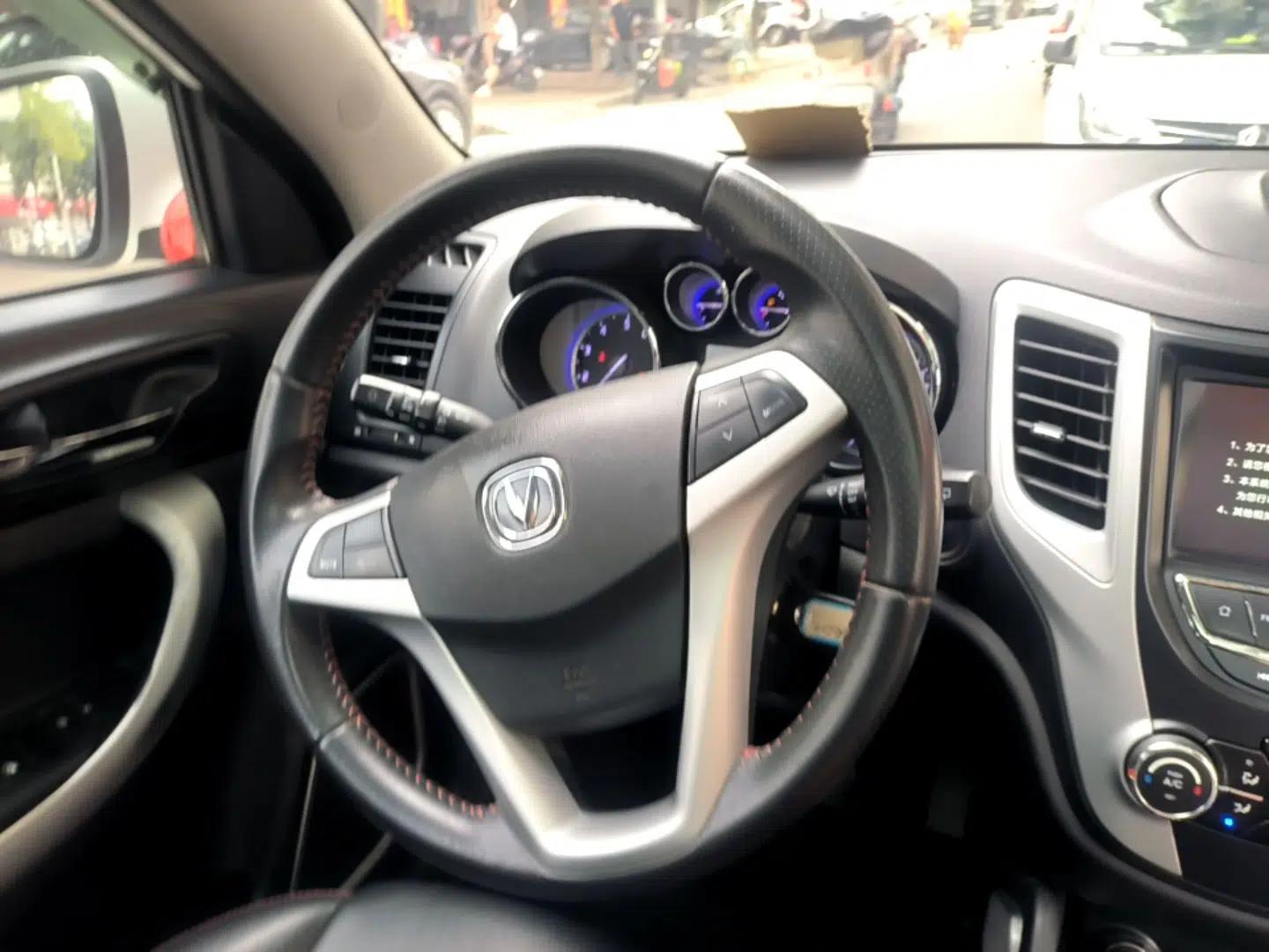 CHANGAN CS35 2016 1.6L Manual Luxury Model China V Standard — миниатюра 13