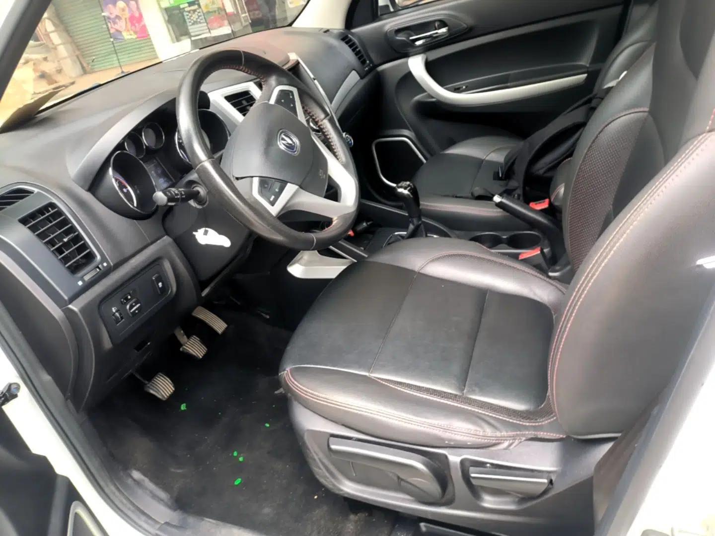 CHANGAN CS35 2016 1.6L Manual Luxury Model China V Standard — миниатюра 17