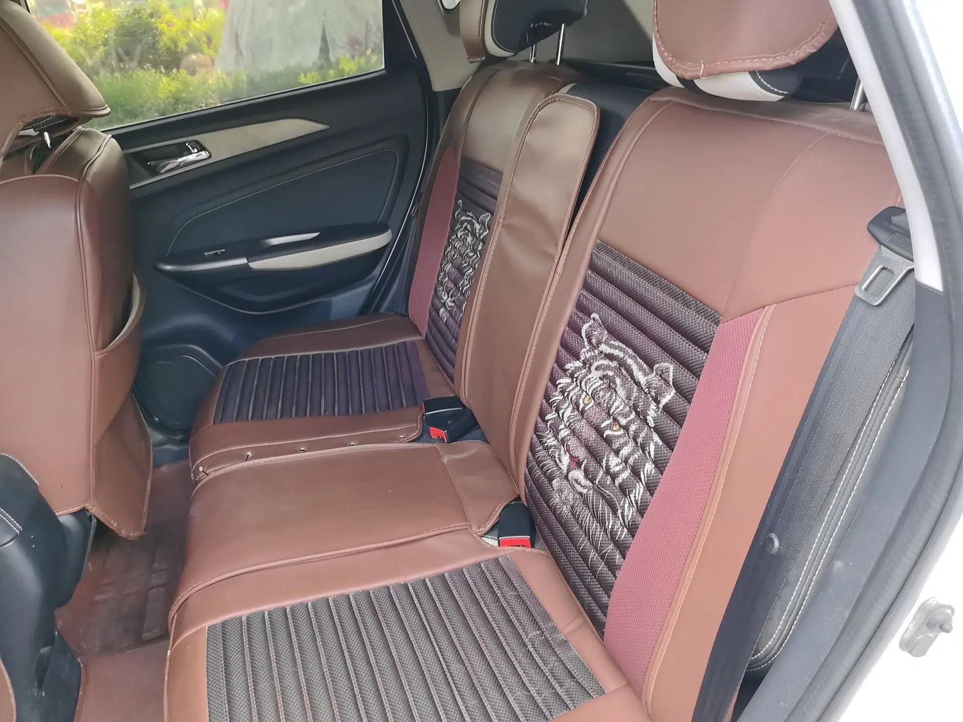 CHANGAN CS35 2017 1.6L Manual Luxury Model — миниатюра 17