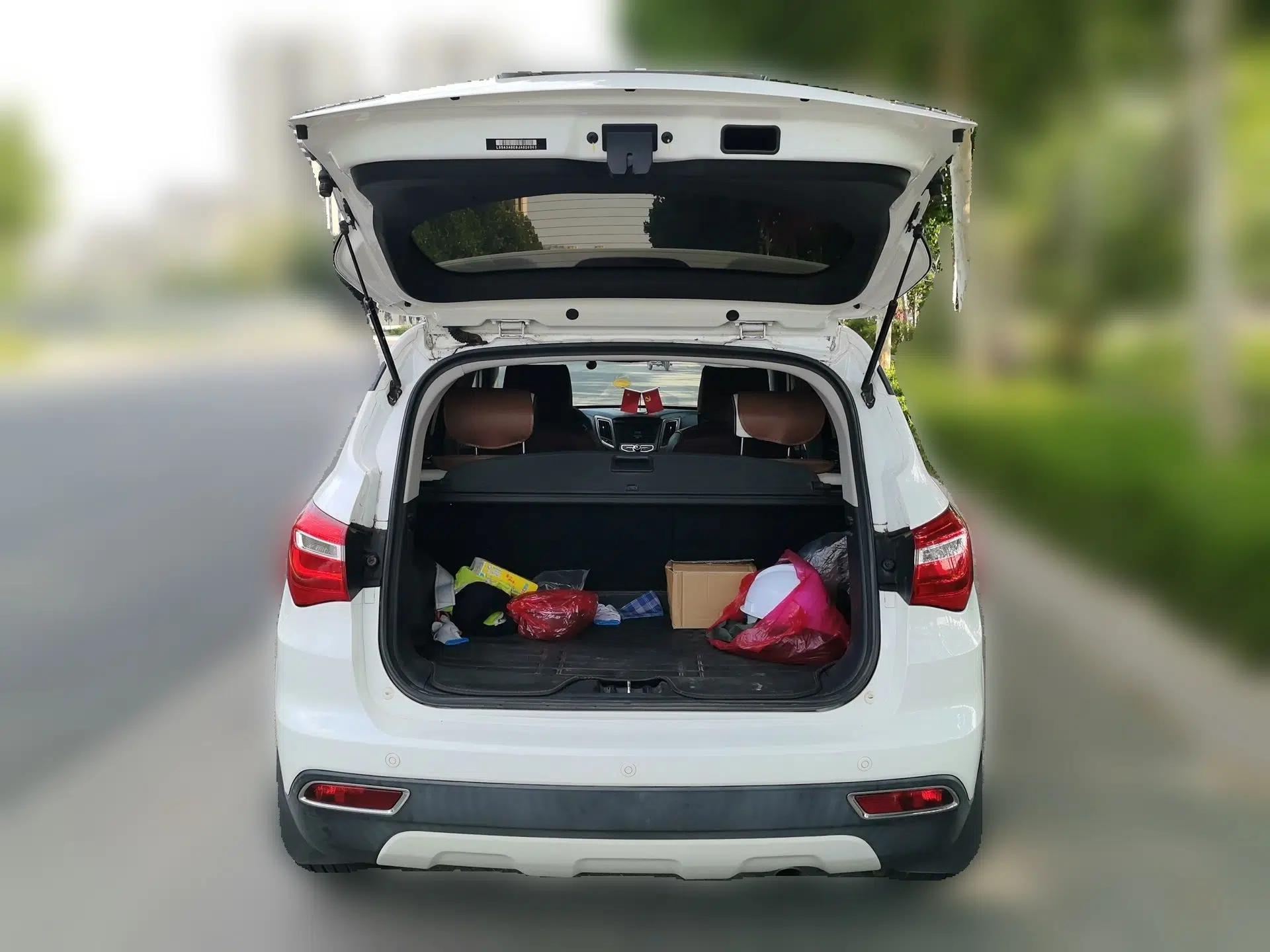 CHANGAN CS35 2017 1.6L Manual Luxury Model — миниатюра 19