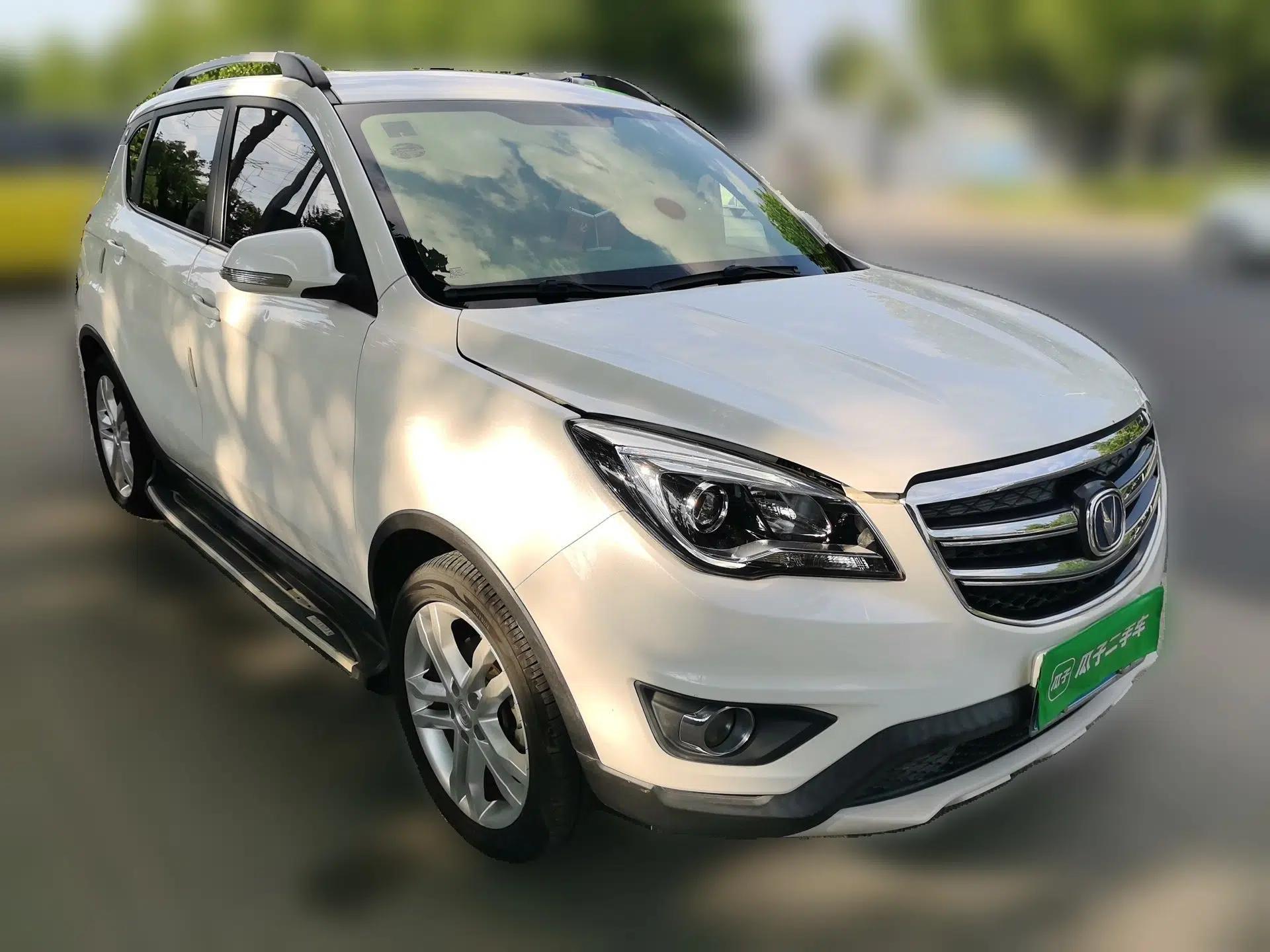 CHANGAN CS35 2017 1.6L Manual Luxury Model — миниатюра 3