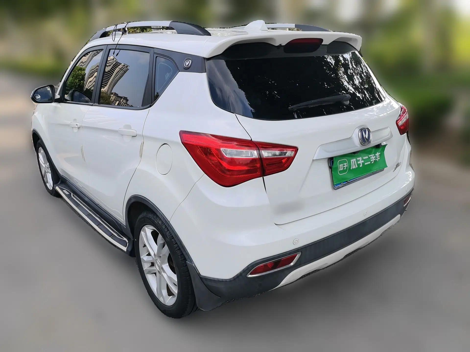 CHANGAN CS35 2017 1.6L Manual Luxury Model — миниатюра 4